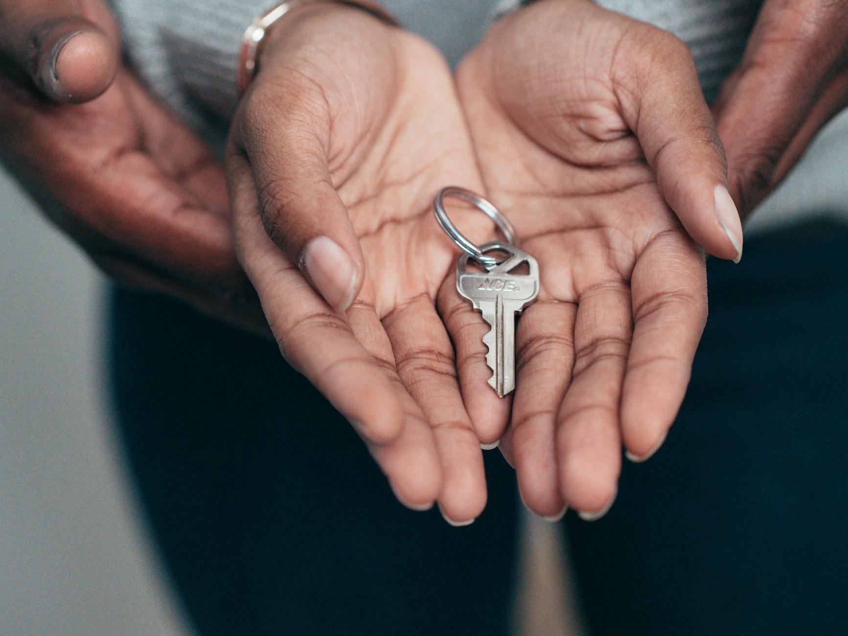 What to Do If There’s a Lien on the Home You Want to Buy